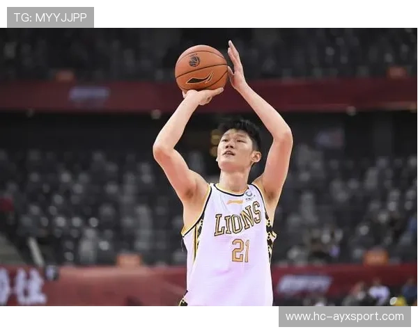 广厦男篮以胡金秋为核心，展现强大进攻实力